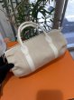 画像3: 【新品同様品】HERMES エルメス ポロション マドモアゼル スイフト×トワルアッシュ ホワイト×ナチュラル シルバー金具 M刻印□ 中古 ハンドバッグ ミニボストンバッグ レディース 女性用 本革 レザー 白 カーフ ブランド 希少 レア プレゼント ギフト バック (3)