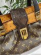 画像8: 【極美品】LOUIS VUITTON ルイ・ヴィトン M95091 オスカー モノグラム ワルツ エキゾチックライン リザード×オーストリッチ×パイソン×レザー×タイガーアイ 中古 ハンドバッグ ショルダーバッグ 2WAYバッグ レディース 女性用 レザー ブランド 希少 レア バック (8)