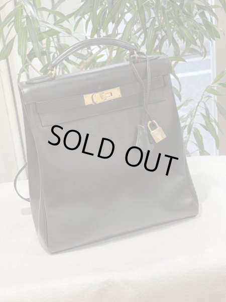 画像1: 【美品】HERMES エルメス ケリーアド GM ボックスカーフ ブラック ゴールド金具 B刻印□ ヴィンテージ 中古 リュックサック バックパック デイパック ショルダーバッグ ハンドバッグ レディース 女性用 ブランド 黒 本革 レザー 希少 レア プレゼント ギフト バック (1)