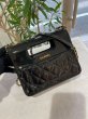 画像3: 【新品】【未使用品】新作コレクション CHANEL シャネル AS4025 B10887 94305 トップハンドル ミニ フラップバッグ パテントカーフスキン ブラック メタルゴールド金具 23S ショルダー クラッチ レディース レザー エナメル ブランド 黒 プレゼント バック (3)